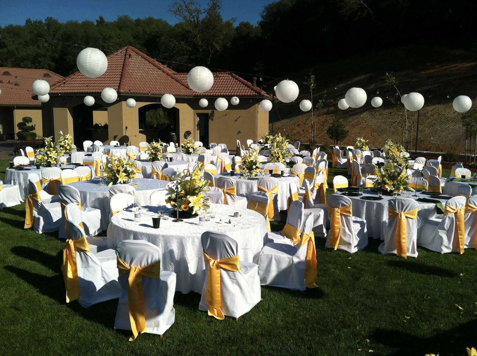 24+ Awesome Image of Garden Wedding Decorations